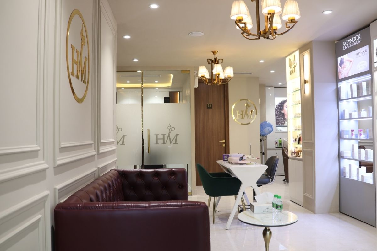 How Regular Hair Masters Salon’s Beauty Treatments Can Boost Confidence