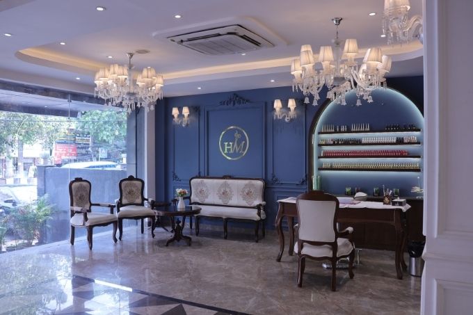 Best Hair Salon in 104, Noida